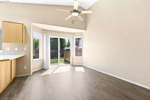 2596 Jamestown St, Woodburn, OR 97071 - Photo 16