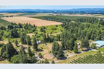8067 Pokorny Rd NE, Saint Paul, OR 97137 - Photo 28