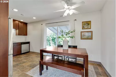 1310 SE 114th Ave, Portland, OR 97216 - Photo 8