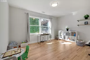 1310 SE 114th Ave, Portland, OR 97216 - Photo 12