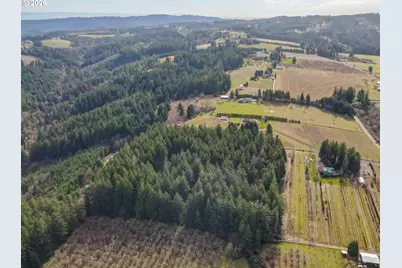 19980 SW Seiffert Rd, Sherwood, OR 97140 - Photo 16