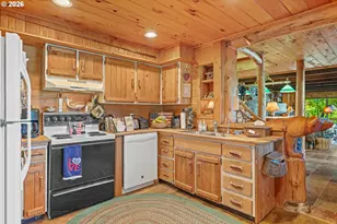 3734 S Tenmile Lake, Lakeside, OR 97449 - Photo 10