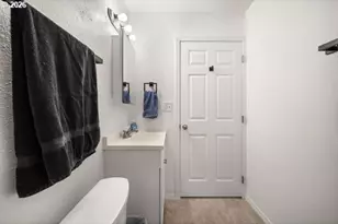 1677 25th St, Florence, OR 97439 - Photo 14