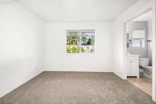 1677 25th St, Florence, OR 97439 - Photo 12
