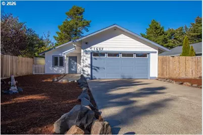 1677 25th St, Florence, OR 97439 - Photo 24