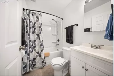 1677 25th St, Florence, OR 97439 - Photo 10