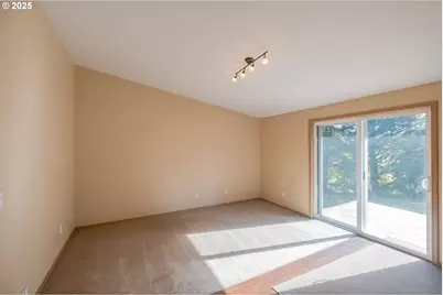 12676 Kings Valley Hwy, Monmouth, OR 97361 - Photo 10