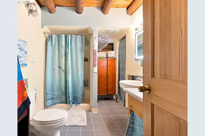 9500 SE Woodland Ct, Amity, OR 97101 - Photo 10