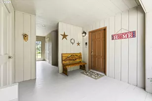 3094 Perkins St NE, Salem, OR 97303 - Photo 4