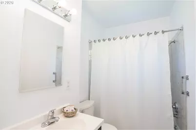 305 NE 26th Ave, Portland, OR 97232 - Photo 20