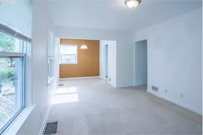 305 NE 26th Ave, Portland, OR 97232 - Photo 26