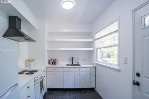 305 NE 26th Ave, Portland, OR 97232 - Photo 16
