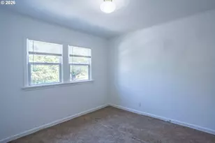 305 NE 26th Ave, Portland, OR 97232 - Photo 32