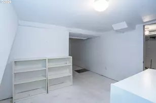 305 NE 26th Ave, Portland, OR 97232 - Photo 22