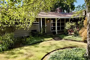 11925 SW Faircrest St, Portland, OR 97225 - Photo 4