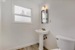 11925 SW Faircrest St, Portland, OR 97225 - Photo 18