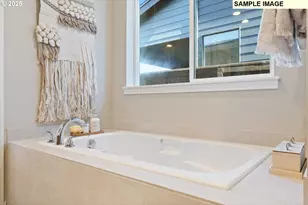 3188 Nightingale Dr, Woodburn, OR 97071 - Photo 10