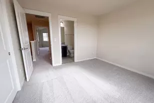 28428 SW Villebois Dr N, Wilsonville, OR 97070 - Photo 18