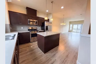 28428 SW Villebois Dr N, Wilsonville, OR 97070 - Photo 2