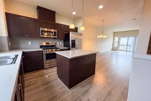28428 SW Villebois Dr N, Wilsonville, OR 97070 - Photo 2