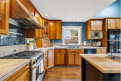 16800 NW Elliot Rd, Portland, OR 97231 - Photo 10