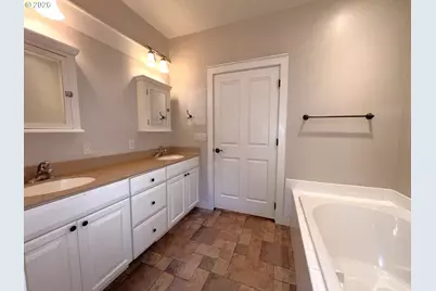 89962 Cape Arago Hwy, Coos Bay, OR 97420 - Photo 22