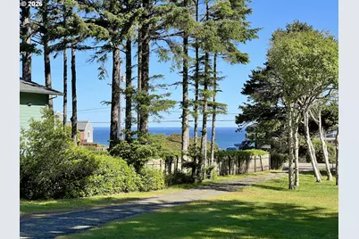89962 Cape Arago Hwy, Coos Bay, OR 97420 - Photo 2