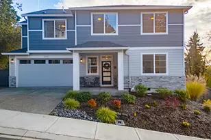 8588 SW Summit Ct, Portland, OR 97225 - Photo 2