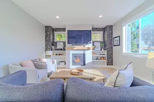 8588 SW Summit Ct, Portland, OR 97225 - Photo 10