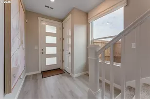 8267 SE Blanton St, Hillsboro, OR 97123 - Photo 4