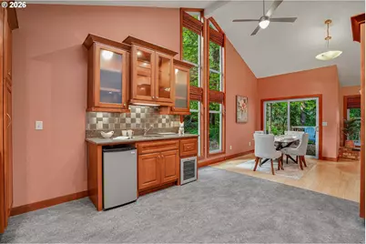 10033 SW Quail Post Rd, Portland, OR 97219 - Photo 10