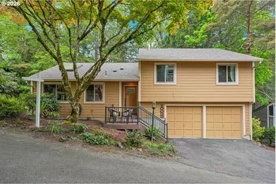 10033 SW Quail Post Rd, Portland, OR 97219 - Photo 1