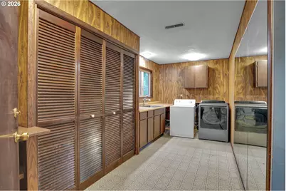 10033 SW Quail Post Rd, Portland, OR 97219 - Photo 36
