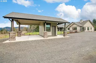 302 Waters Rd, Castle Rock, WA 98611 - Photo 30