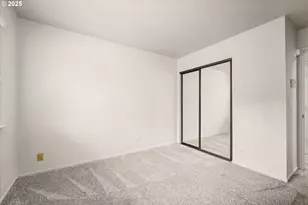 2062 Lake Isle Dr, Eugene, OR 97401 - Photo 28