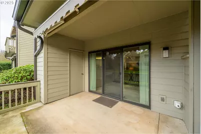 2062 Lake Isle Dr, Eugene, OR 97401 - Photo 30