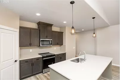 12812 NE 109th St, Vancouver, WA 98682 - Photo 8