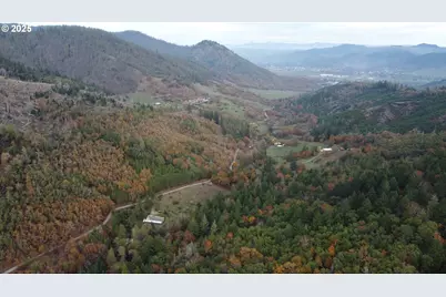 2100 Boyer Rd, Riddle, OR 97469 - Photo 26