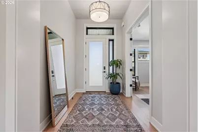 5904 SE McInnis St, Hillsboro, OR 97123 - Photo 4