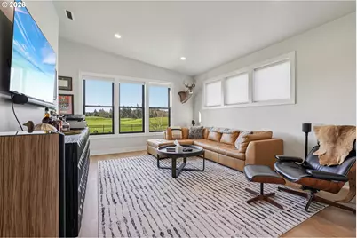 5904 SE McInnis St, Hillsboro, OR 97123 - Photo 16