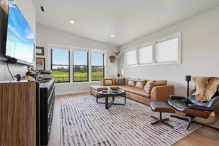 5904 SE McInnis St, Hillsboro, OR 97123 - Photo 16