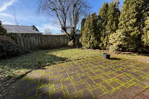 2516 SW 23rd St, Troutdale, OR 97060 - Photo 16