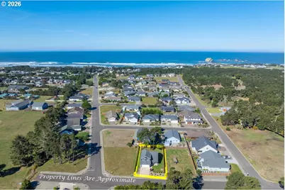 2679 Franklin Ave SW, Bandon, OR 97411 - Photo 2