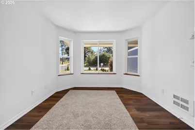 2679 Franklin Ave SW, Bandon, OR 97411 - Photo 18