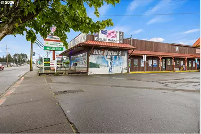 1195 Newmark Ave, Coos Bay, OR 97420 - Photo 2