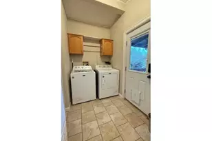 1699 N Terry St, Eugene, OR 97402 - Photo 18