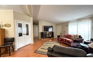1699 N Terry St, Eugene, OR 97402 - Photo 10