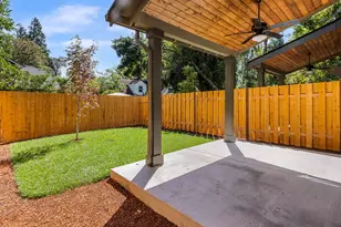 7252 SW 1st Ave, Portland, OR 97219 - Photo 12