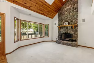 45060 McKenzie Hwy, Walterville, OR 97489 - Photo 8