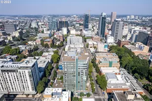 1221 SW 10th Ave, Portland, OR 97205 - Photo 22